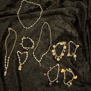 9 pieces - Girls Lot of necklaces and bracelets